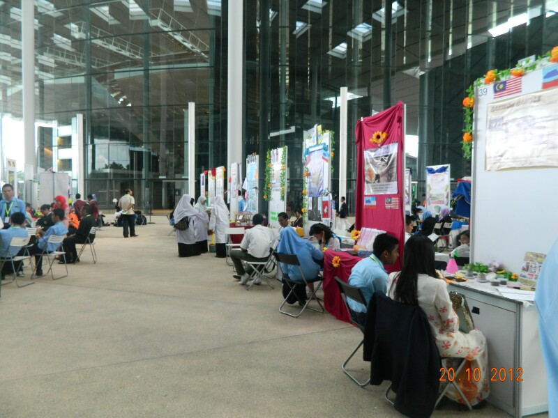 ACADREX2012 - 76 ACADREX2012 - 76